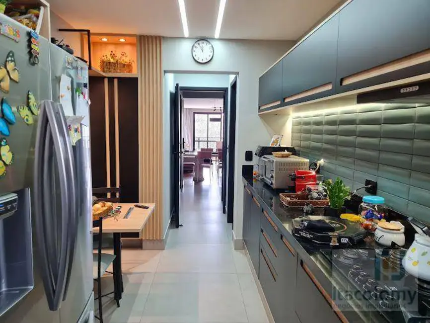 Foto 2 de Apartamento com 3 quartos à venda, 237m2 em Alphaville Empresarial, Barueri - SP