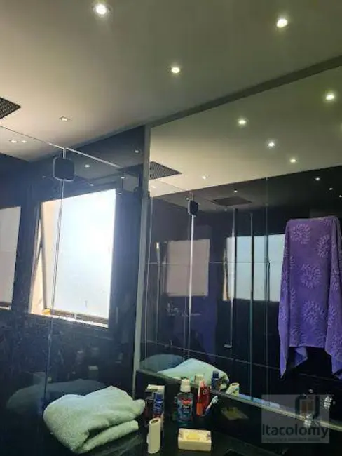 Foto 9 de Apartamento com 3 quartos à venda, 237m2 em Alphaville Empresarial, Barueri - SP