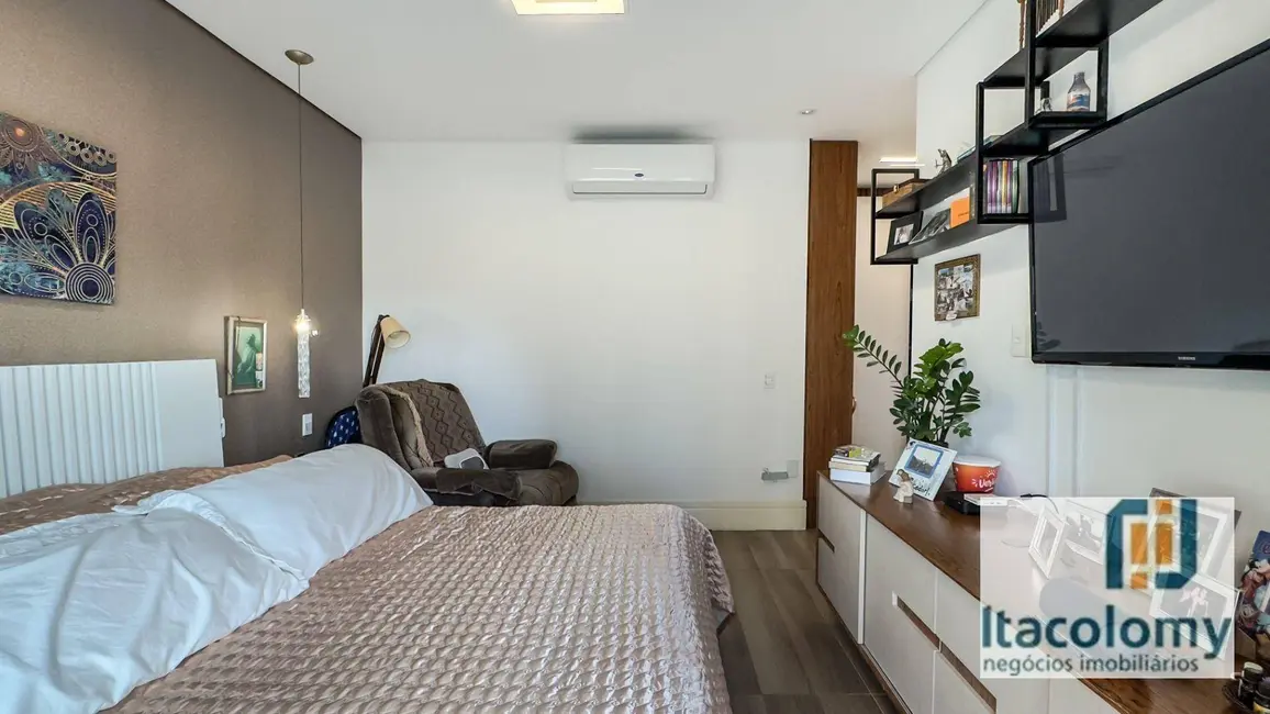 Foto 4 de Apartamento com 3 quartos à venda, 282m2 em Alphaville Industrial, Barueri - SP