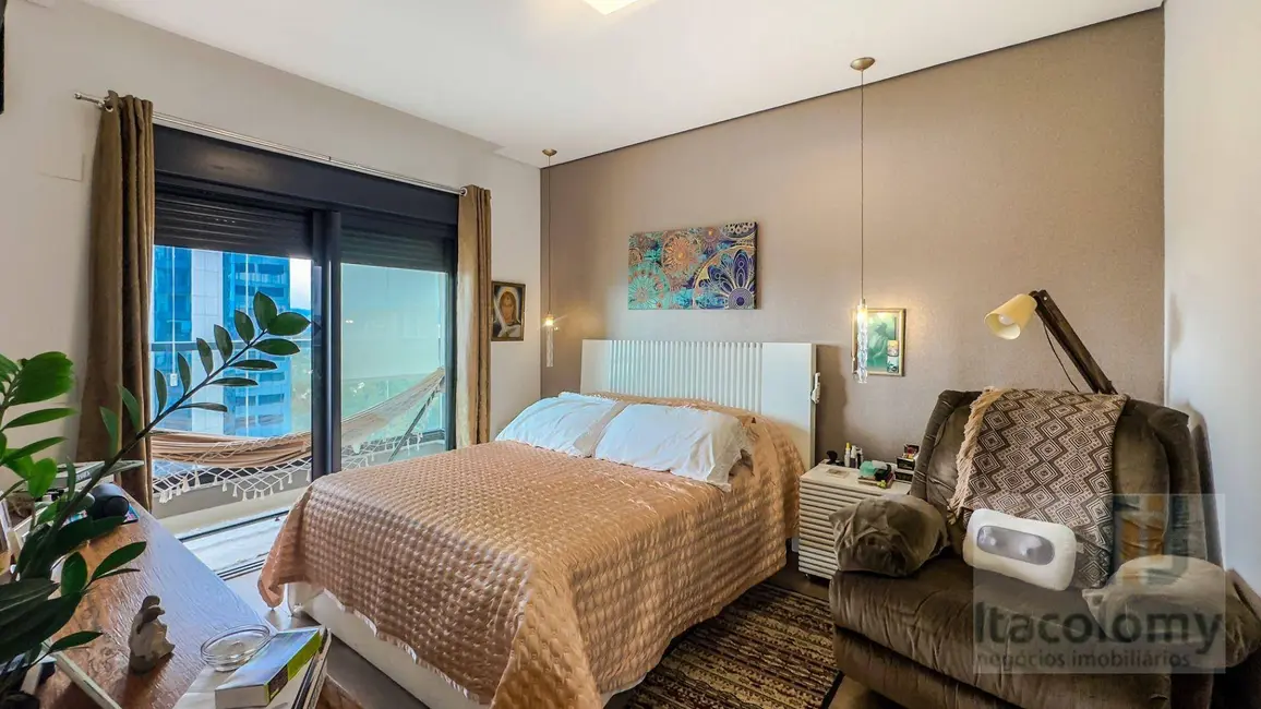 Foto 6 de Apartamento com 3 quartos à venda, 282m2 em Alphaville Industrial, Barueri - SP