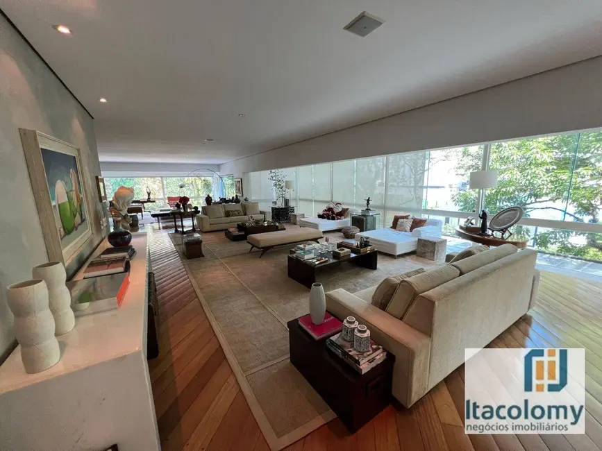 Foto 3 de Casa de Condomínio com 4 quartos à venda, 2091m2 em Residencial Tamboré, Barueri - SP