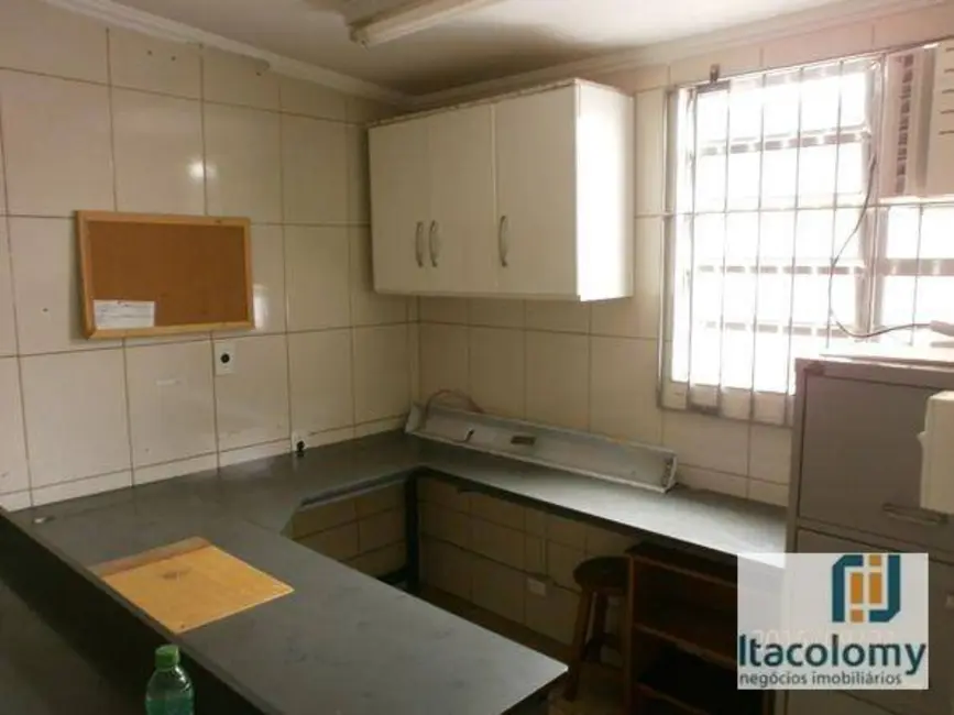 Armazém / Galpão para alugar, 1200m2 em Cidade dos Bandeirantes, São Paulo - SP - imagem 9 Foto 9 de Armazém / Galpão para alugar, 1200m2 em Cidade dos Bandeirantes, São Paulo - SP