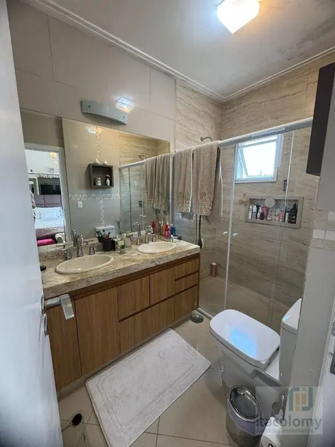 Foto 8 de Casa de Condomínio com 3 quartos à venda, 235m2 em Santana De Parnaiba - SP