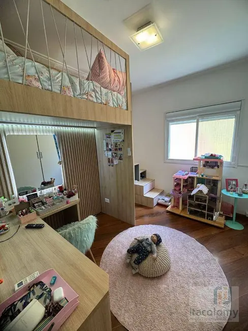 Casa de Condomínio com 3 quartos à venda, 235m2 em Santana De Parnaiba - SP - imagem 7 Foto 7 de Casa de Condomínio com 3 quartos à venda, 235m2 em Santana De Parnaiba - SP