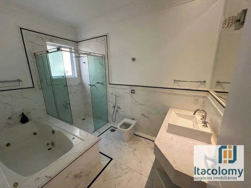 Casa de Condomínio com 7 quartos à venda, 1040m2 em Tamboré, Santana De Parnaiba - SP - imagem 6 Foto 6 de Casa de Condomínio com 7 quartos à venda, 1040m2 em Tamboré, Santana De Parnaiba - SP