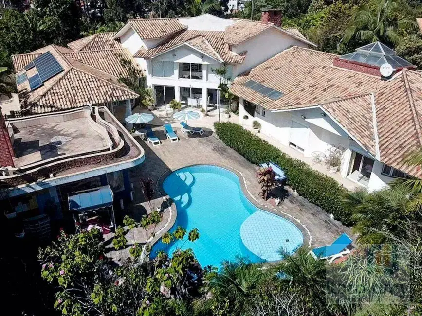 Foto 1 de Casa de Condomínio com 4 quartos à venda, 1947m2 em Residencial Tamboré, Barueri - SP