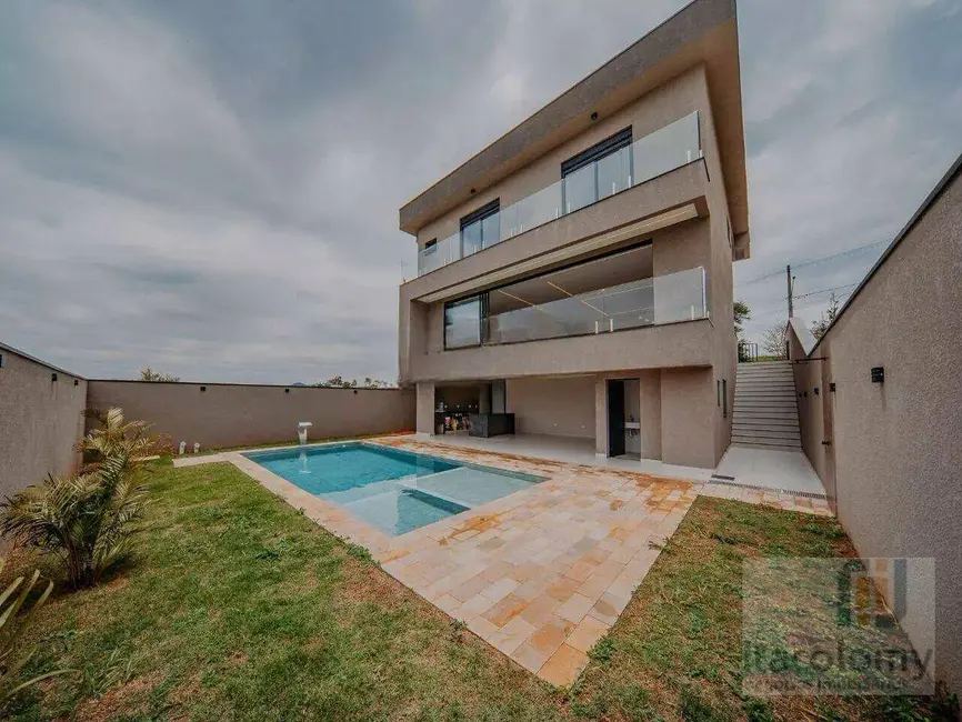 Casa de Condomínio com 4 quartos à venda, 416m2 em Sítio do Rosário, Santana De Parnaiba - SP - imagem 6 Foto 6 de Casa de Condomínio com 4 quartos à venda, 416m2 em Sítio do Rosário, Santana De Parnaiba - SP