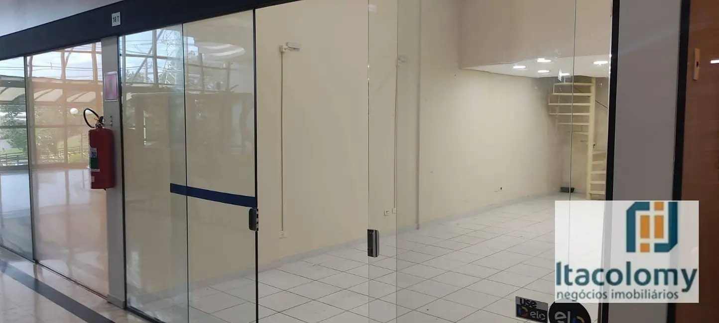 Foto 3 de Loja à venda, 48m2 em Santana De Parnaiba - SP