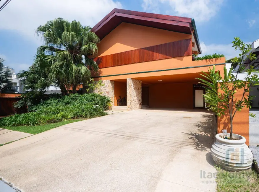 Casa de Condomínio com 5 quartos à venda, 560m2 em Barueri - SP - imagem 7 Foto 7 de Casa de Condomínio com 5 quartos à venda, 560m2 em Barueri - SP