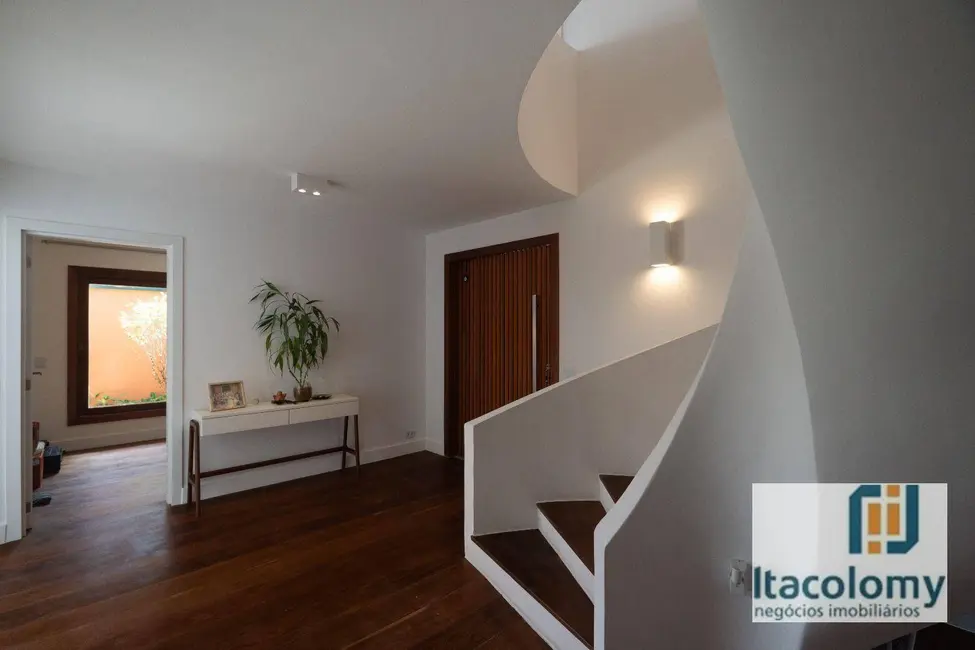 Foto 5 de Casa de Condomínio com 5 quartos à venda, 560m2 em Barueri - SP