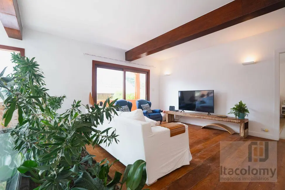 Casa de Condomínio com 5 quartos à venda, 560m2 em Barueri - SP - imagem 3 Foto 3 de Casa de Condomínio com 5 quartos à venda, 560m2 em Barueri - SP