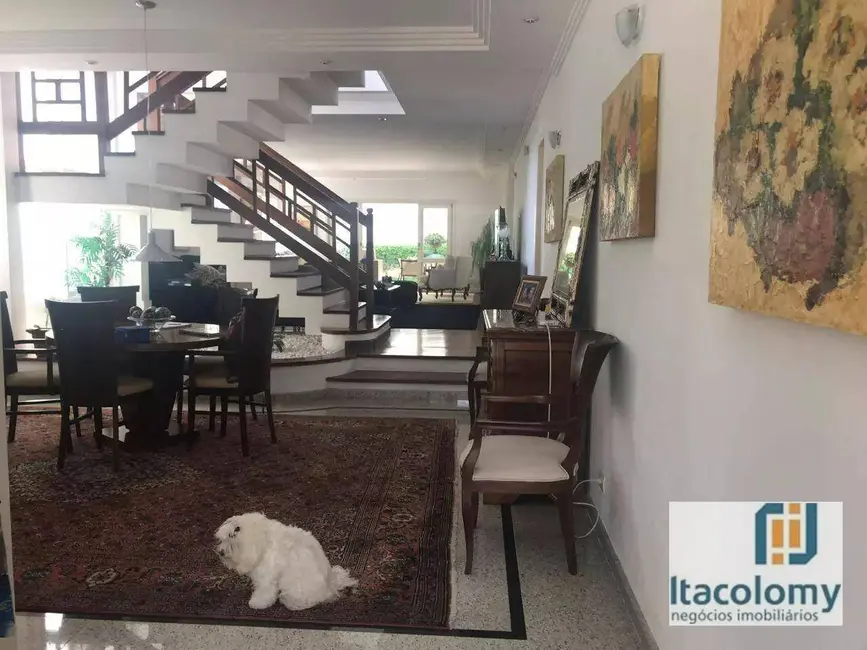 Foto 2 de Casa de Condomínio com 4 quartos para alugar, 582m2 em Barueri - SP