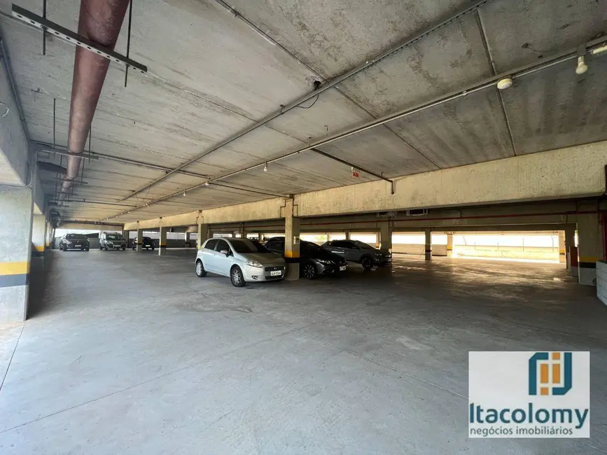 Foto 4 de Armazém / Galpão à venda, 1050m2 em Tamboré, Santana De Parnaiba - SP