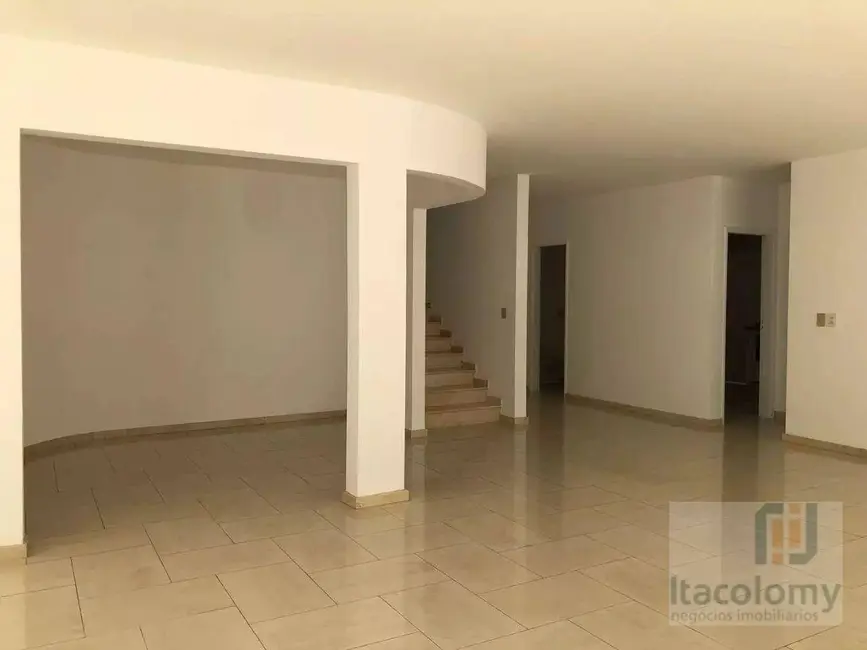 Foto 4 de Casa de Condomínio com 3 quartos à venda, 588m2 em Barueri - SP