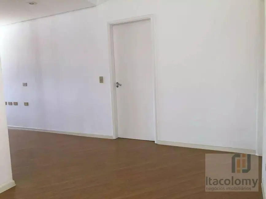 Foto 9 de Casa de Condomínio com 3 quartos à venda, 588m2 em Barueri - SP