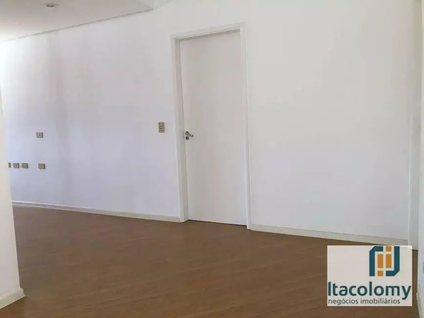 Foto 9 de Casa de Condomínio com 3 quartos à venda, 588m2 em Barueri - SP