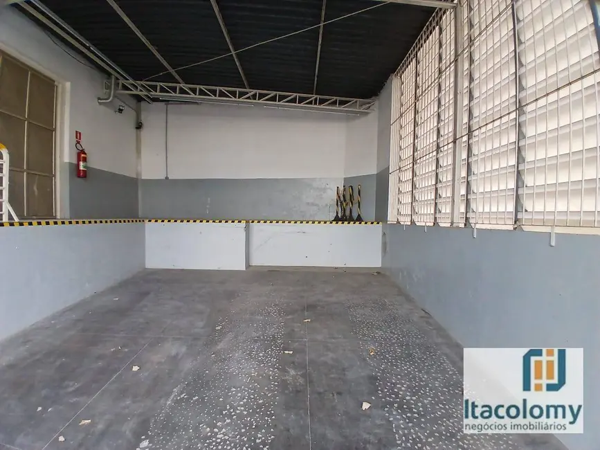 Foto 9 de Armazém / Galpão à venda, 1610m2 em Jardim Califórnia, Barueri - SP