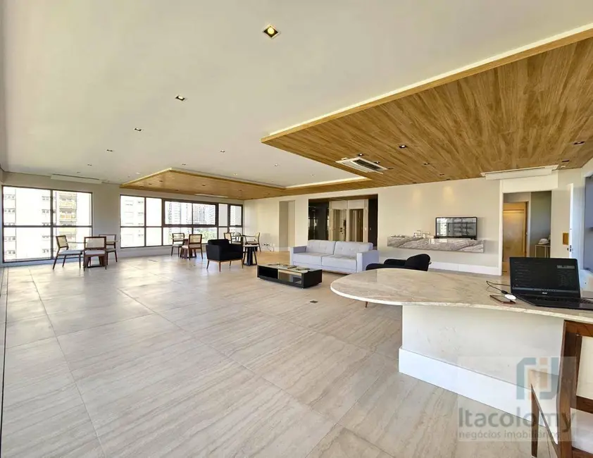 Foto 2 de Apartamento com 3 quartos à venda, 290m2 em Vila Nova Conceição, São Paulo - SP