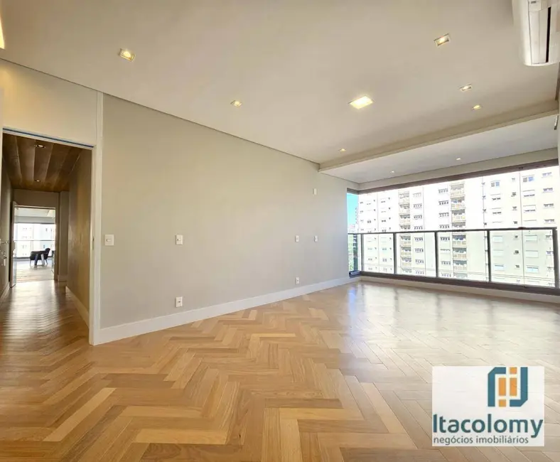 Foto 4 de Apartamento com 3 quartos à venda, 290m2 em Vila Nova Conceição, São Paulo - SP