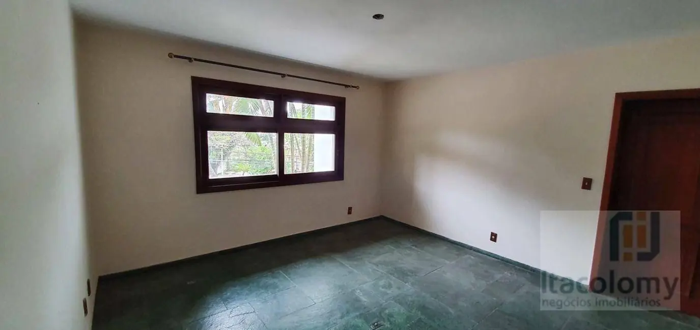 Casa de Condomínio com 4 quartos à venda, 610m2 em Barueri - SP - imagem 4 Foto 4 de Casa de Condomínio com 4 quartos à venda, 610m2 em Barueri - SP