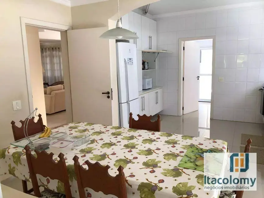 Foto 7 de Casa de Condomínio com 3 quartos à venda, 560m2 em Barueri - SP