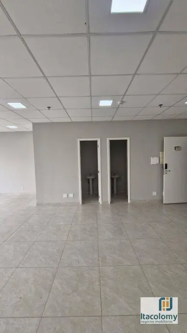 Foto 4 de Sala Comercial para alugar, 55m2 em Alphaville Conde II, Barueri - SP