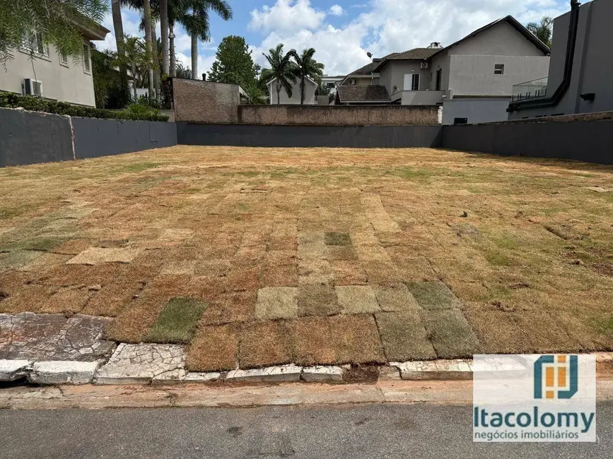 Foto 6 de Terreno / Lote à venda, 678m2 em Santana De Parnaiba - SP