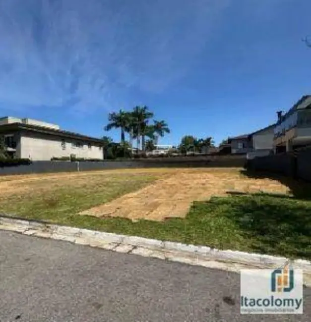 Foto 3 de Terreno / Lote à venda, 678m2 em Santana De Parnaiba - SP