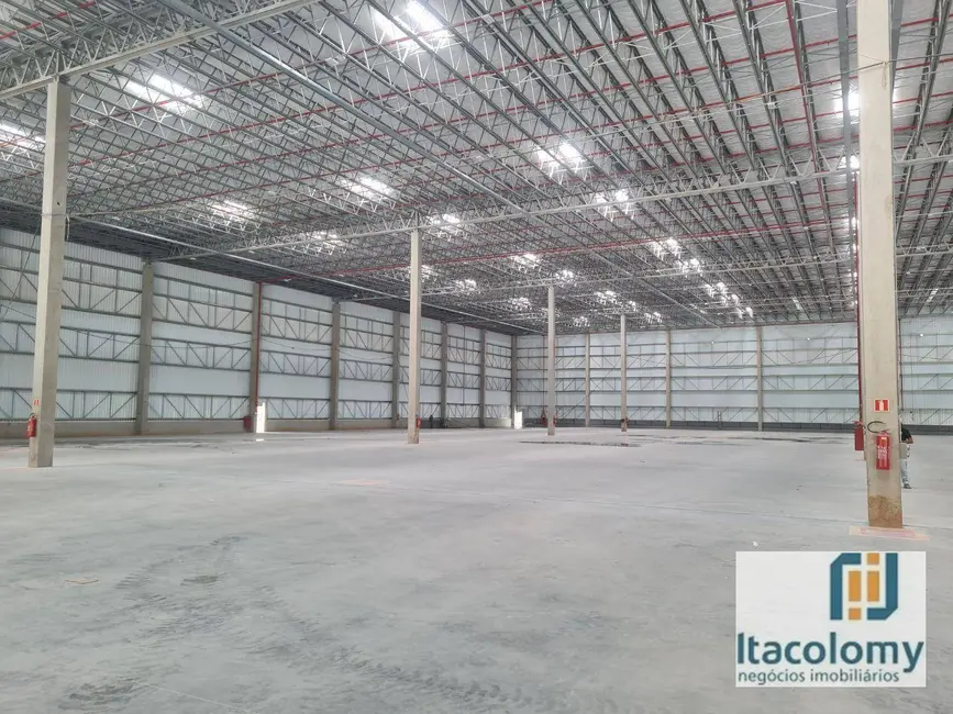 Foto 2 de Armazém / Galpão para alugar, 8183m2 em Portal das Acácias, Santana De Parnaiba - SP