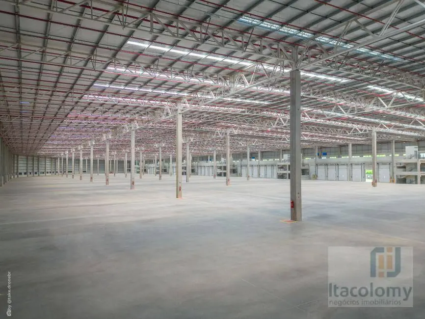 Foto 2 de Armazém / Galpão para alugar, 2094m2 em Jardim Belval, Barueri - SP