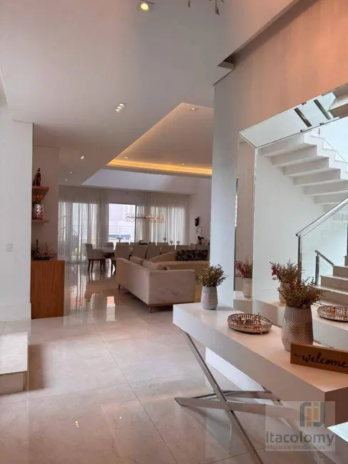 Foto 4 de Casa de Condomínio com 4 quartos à venda, 624m2 em Santana De Parnaiba - SP