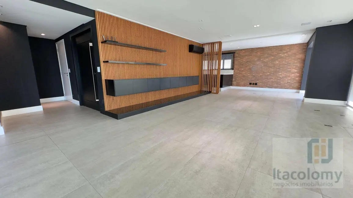 Foto 1 de Apartamento com 3 quartos à venda e para alugar, 258m2 em Alphaville Industrial, Barueri - SP