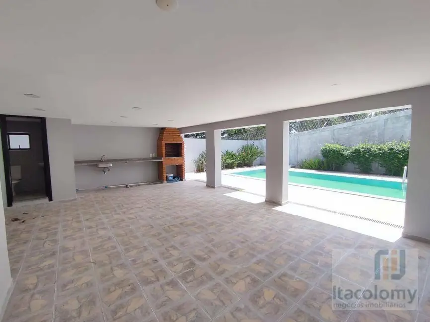 Foto 3 de Casa de Condomínio com 4 quartos à venda e para alugar, 360m2 em Santana De Parnaiba - SP