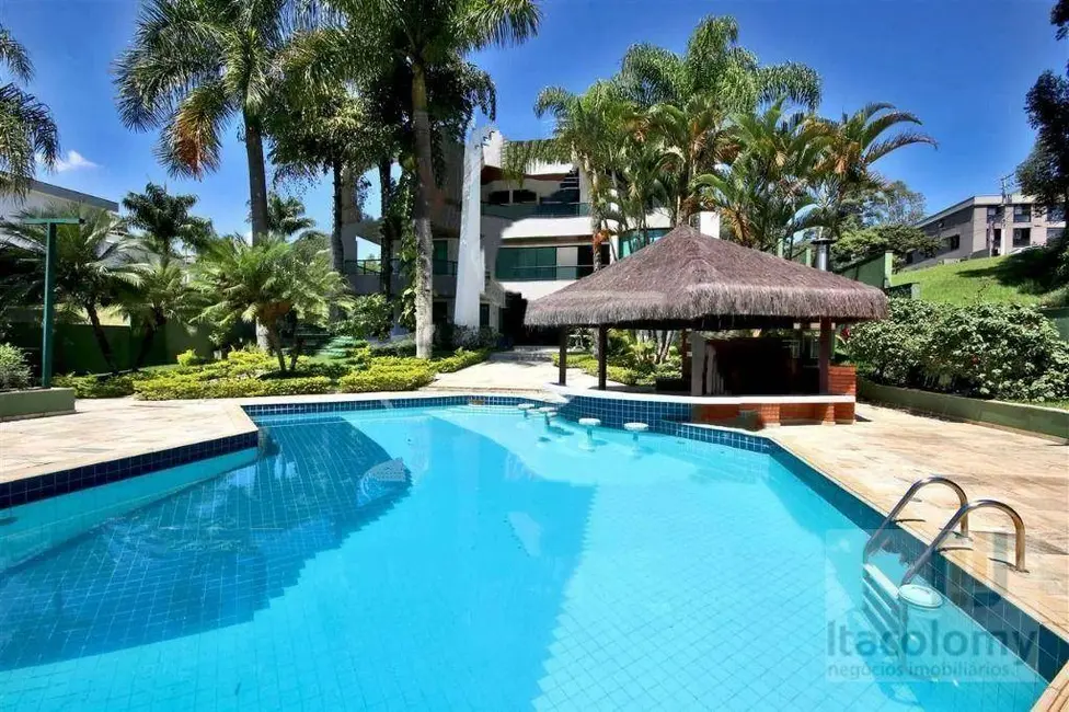 Casa de Condomínio com 4 quartos à venda, 1750m2 em Residencial Tamboré, Barueri - SP - imagem 2 Foto 2 de Casa de Condomínio com 4 quartos à venda, 1750m2 em Residencial Tamboré, Barueri - SP