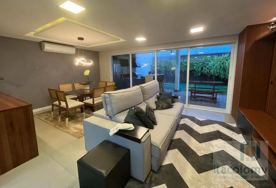 Casa de Condomínio com 3 quartos à venda, 180m2 em Tamboré, Santana De Parnaiba - SP - imagem 1 Foto 1 de Casa de Condomínio com 3 quartos à venda, 180m2 em Tamboré, Santana De Parnaiba - SP