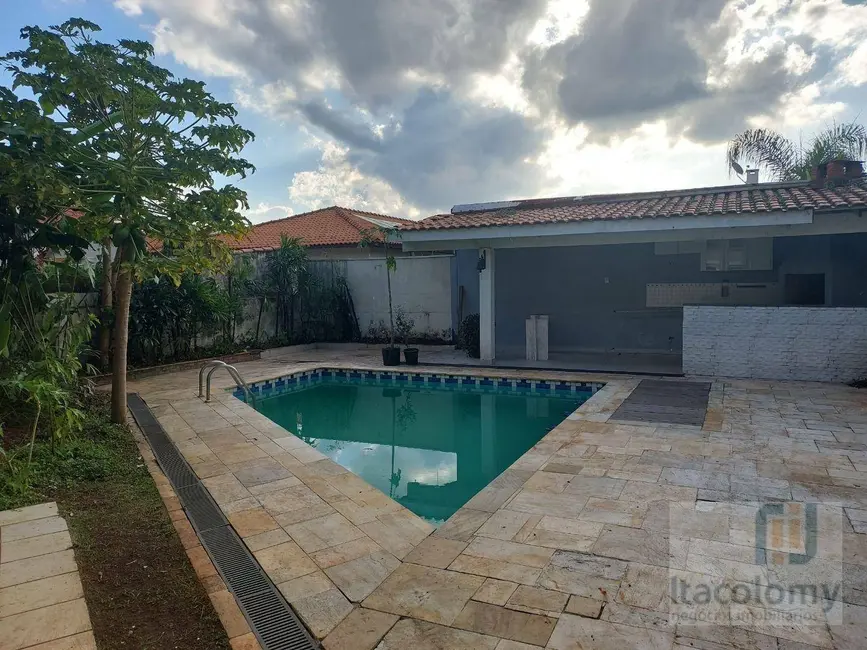 Foto 4 de Casa de Condomínio com 4 quartos à venda, 360m2 em Santana De Parnaiba - SP