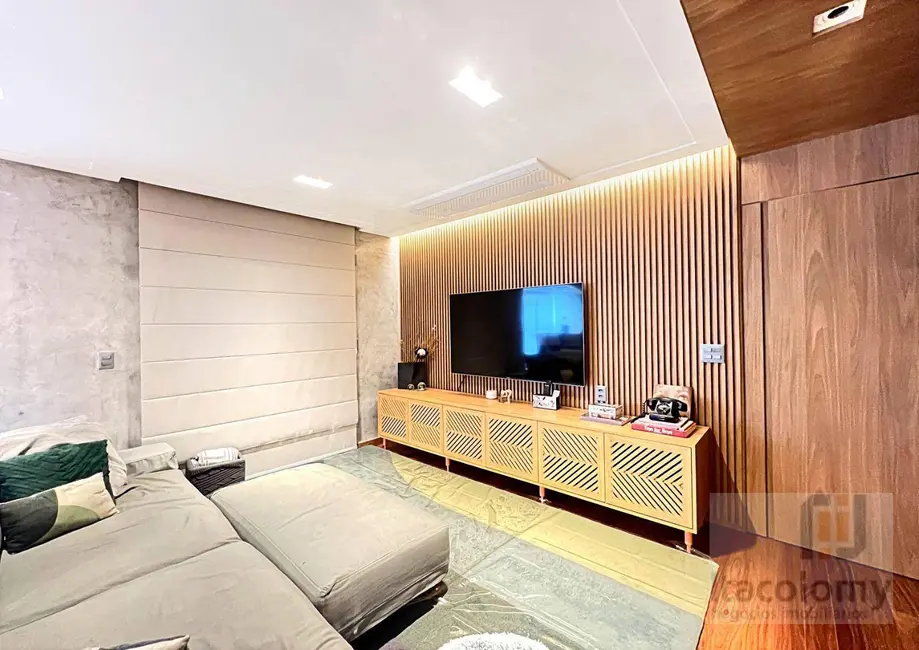 Foto 8 de Apartamento com 3 quartos à venda, 226m2 em Vila Nova Conceição, São Paulo - SP