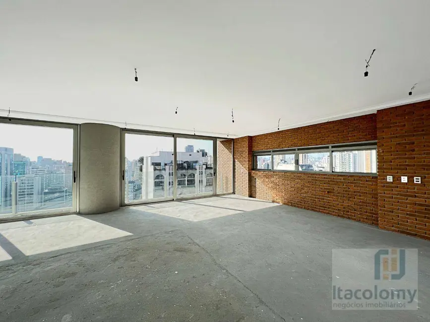 Foto 6 de Apartamento com 4 quartos à venda, 335m2 em Itaim Bibi, São Paulo - SP