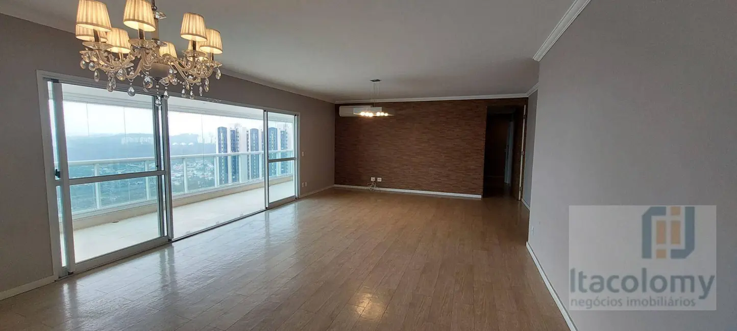 Foto 1 de Apartamento com 4 quartos para alugar, 243m2 em Alphaville Industrial, Barueri - SP