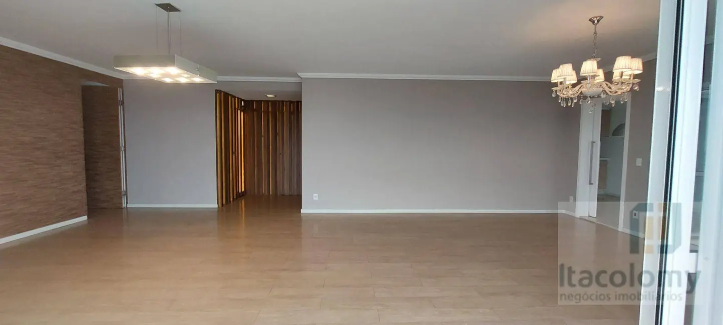 Foto 4 de Apartamento com 4 quartos para alugar, 243m2 em Alphaville Industrial, Barueri - SP