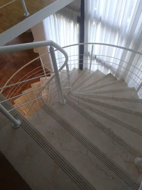 Foto 5 de Casa de Condomínio com 4 quartos para alugar, 1500m2 em Residencial Tamboré, Barueri - SP