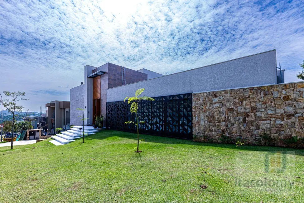 Foto 1 de Casa de Condomínio com 4 quartos à venda e para alugar, 1269m2 em Santana De Parnaiba - SP