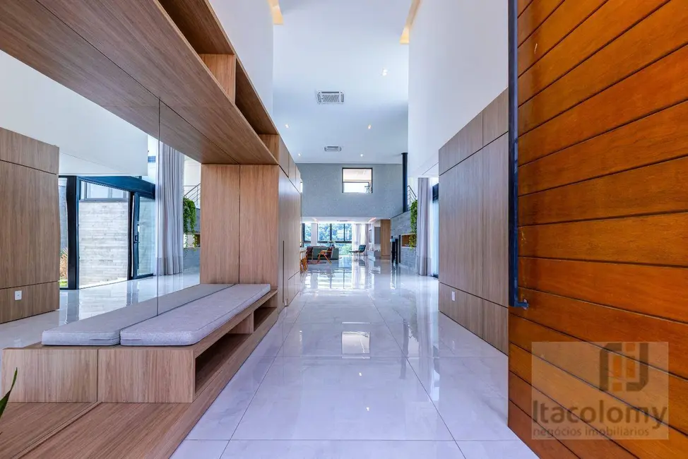 Foto 5 de Casa de Condomínio com 4 quartos à venda e para alugar, 1269m2 em Santana De Parnaiba - SP