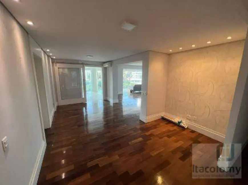 Foto 4 de Apartamento com 3 quartos à venda, 258m2 em Barueri - SP