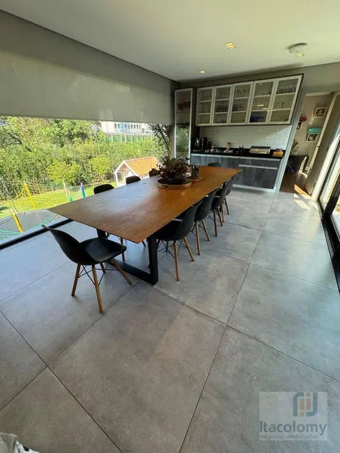 Foto 9 de Casa de Condomínio com 3 quartos à venda e para alugar, 1588m2 em Residencial Tamboré, Barueri - SP