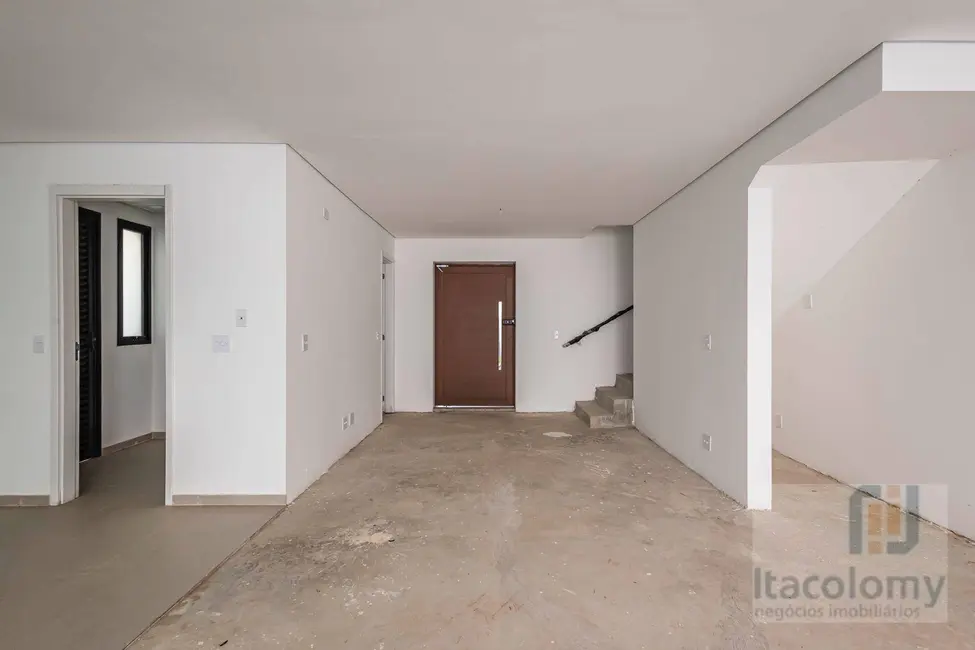 Foto 3 de Casa de Condomínio com 4 quartos à venda, 214m2 em Alphaville, Santana De Parnaiba - SP