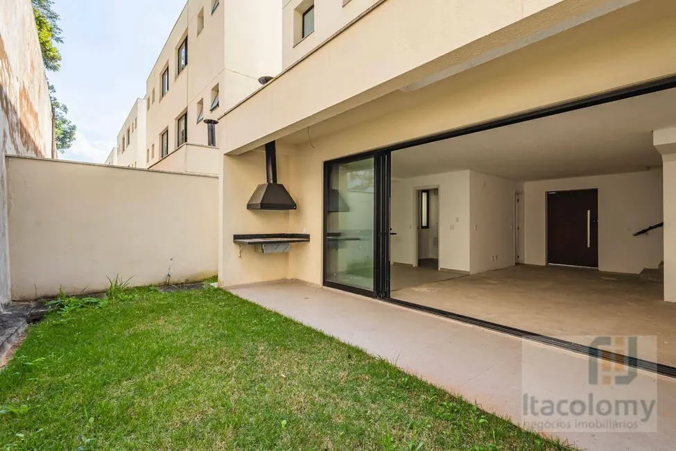 Foto 2 de Casa de Condomínio com 4 quartos à venda, 214m2 em Alphaville, Santana De Parnaiba - SP