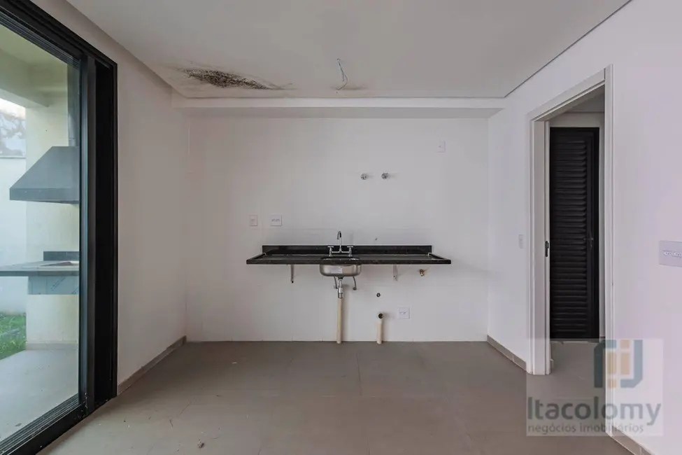 Foto 4 de Casa de Condomínio com 4 quartos à venda, 214m2 em Alphaville, Santana De Parnaiba - SP