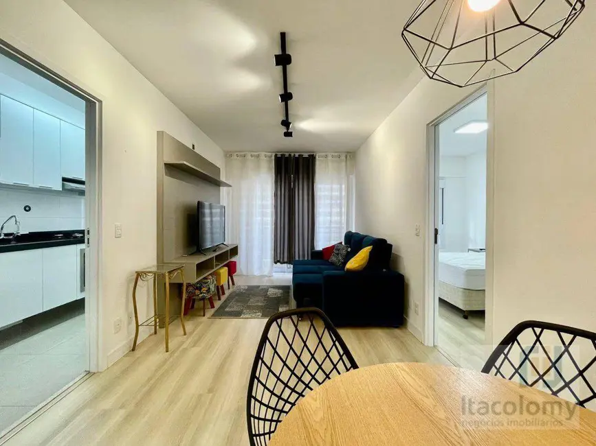 Foto 1 de Apartamento com 1 quarto para alugar, 50m2 em Alphaville Industrial, Barueri - SP