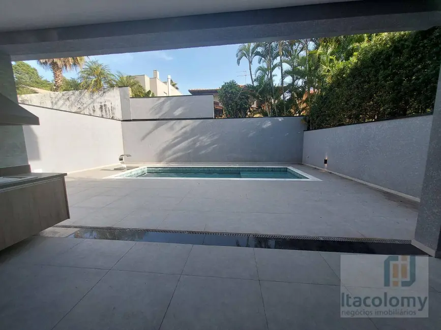 Foto 5 de Casa de Condomínio com 4 quartos à venda, 360m2 em Santana De Parnaiba - SP